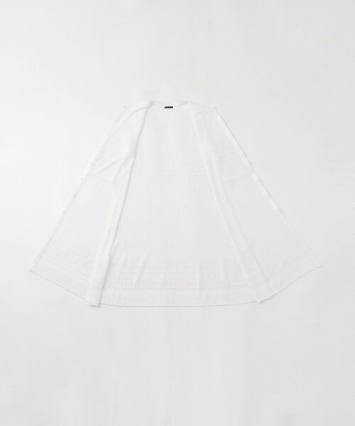TO BE CHIC(トゥー ビー シック)の「透かし編み ロングカーディガン(カーディガン/ボレロ・レディース・ダークネイビー/オフホワイト・40/42)」の4枚目の写真