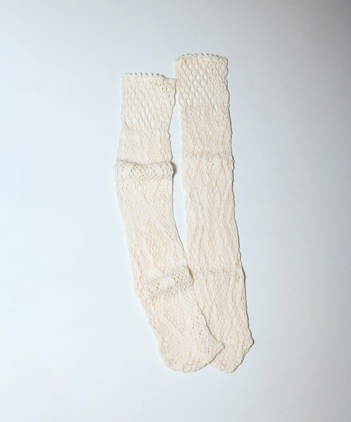 CITYSHOP(シティーショップ)の「EUCHRONIA Lace high socks 002250803:靴下(ソックス/靴下・レディース・ホワイト/ブラック・FREE)」の2枚目の写真