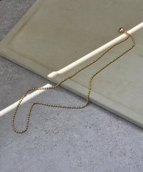Jena espace merveilleux（ジェナ　エスパスメルヴェイユ）の「スライドボールチェーンネックレス（リング・レディース・シルバー/ゴールド・FREE）」の6枚目の写真