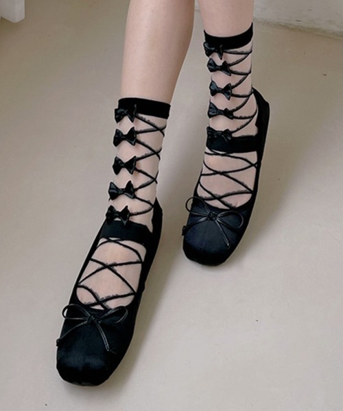 VIVID LADY（ビビッドレディー）の「リボン シアーソックス（ソックス/靴下・レディース・ブラック/ホワイト・FREE）」の2枚目の写真