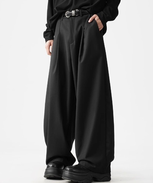 Argue Culture ワイドストレートシルエット タックスラックス Waist ring タックワイドスラックス（スラックス）｜Ezick