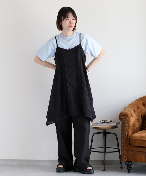 cepo(セポ)の「スカラップ刺繍キャミワンピース(ワンピース・レディース・オフホワイト/ブラック・M)」の7枚目の写真