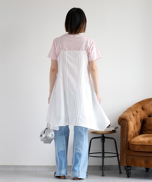 cepo(セポ)の「スカラップ刺繍キャミワンピース(ワンピース・レディース・オフホワイト/ブラック・M)」の17枚目の写真
