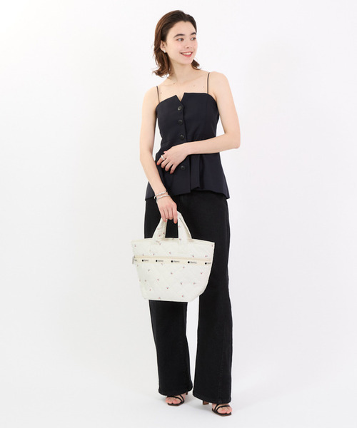 LeSportsac(レスポートサック)の「MEDIUM MULTI TOTE ハミングリップスキルト(トートバッグ・レディース・ホワイト・FREE)」の2枚目の写真