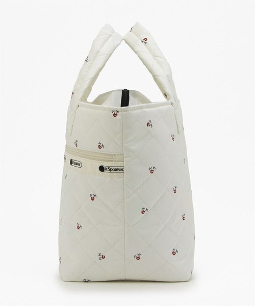 LeSportsac(レスポートサック)の「MEDIUM MULTI TOTE ハミングリップスキルト(トートバッグ・レディース・ホワイト・FREE)」の5枚目の写真