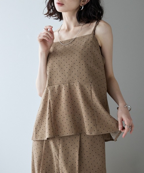 each(イーチ)の「【セットアップ対応】ドット柄ペプラムキャミビスチェ(キャミソール・レディース・ブラック/ベージュ・FREE)」の15枚目の写真