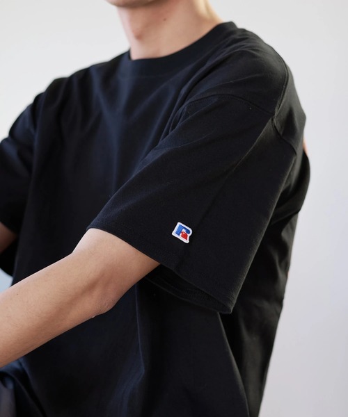 Russell Athletic(ラッセルアスレティック)の「Duckster/ダックスター RIUSSEL ATHLETIC 別注TEE(Rロゴ)(Tシャツ/カットソー・メンズ・ブラック/ライトグレー/ホワイト・LARGE/MEDIUM/X-LARGE)」の6枚目の写真