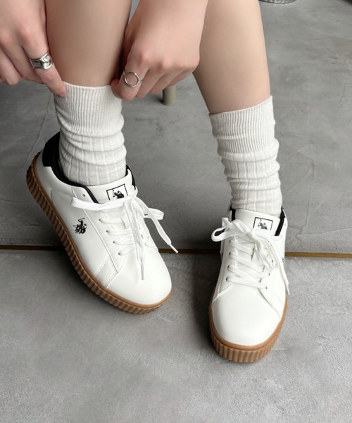 U.S. POLO ASSN.(ユーエスポロアッスン)の「U.S. POLO ASSN 厚底ボリュームソール ワンポイント ローカットスニーカー(スニーカー・レディース・ブラック/ホワイト/ブラック×ホワイト・22.5cm/23cm/23.5cm/24cm/24.5cm/25cm/25.5cm/26cm/26.5cm/27cm)」の9枚目の写真