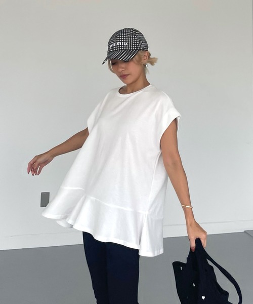 CHERI since1985（シェリ）の「裾フリルフレンチスリーブＴ（Tシャツ/カットソー・レディース・ブラック/ホワイト・FREE）」の11枚目の写真
