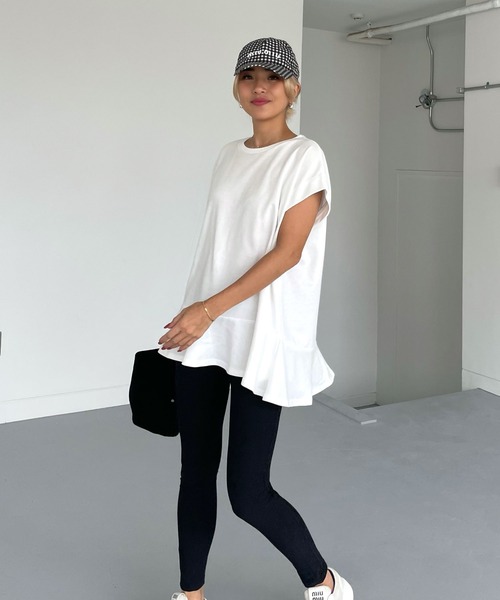CHERI since1985（シェリ）の「裾フリルフレンチスリーブＴ（Tシャツ/カットソー・レディース・ブラック/ホワイト・FREE）」の12枚目の写真