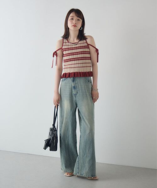 kivi(キヴィ)の「frills border knit(タンクトップ・レディース・ベージュ/グリーン/ホワイト・FREE)」の7枚目の写真