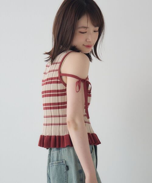 kivi(キヴィ)の「frills border knit(タンクトップ・レディース・ベージュ/グリーン/ホワイト・FREE)」の12枚目の写真