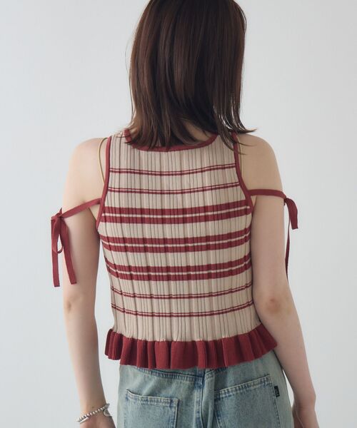 kivi(キヴィ)の「frills border knit(タンクトップ・レディース・ベージュ/グリーン/ホワイト・FREE)」の13枚目の写真