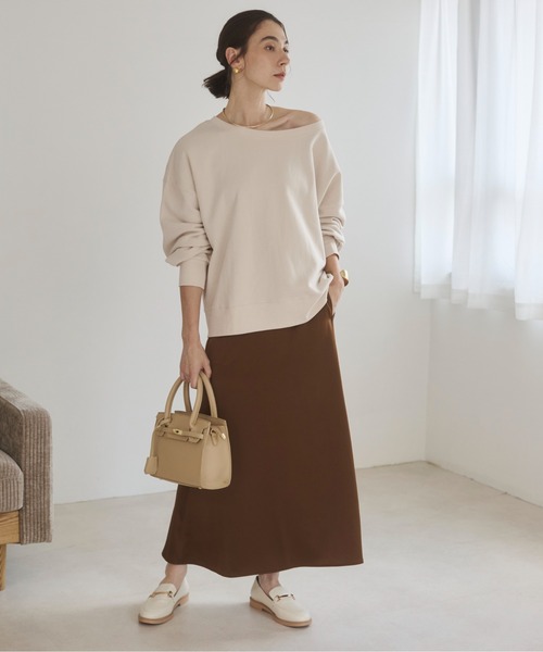 ANGIE(アンジー)の「【セットアップ対応】サテン マーメイド フレアスカート(スカート・レディース・ブラック/ブラウン/ベージュ・MEDIUM/LARGE)」の16枚目の写真