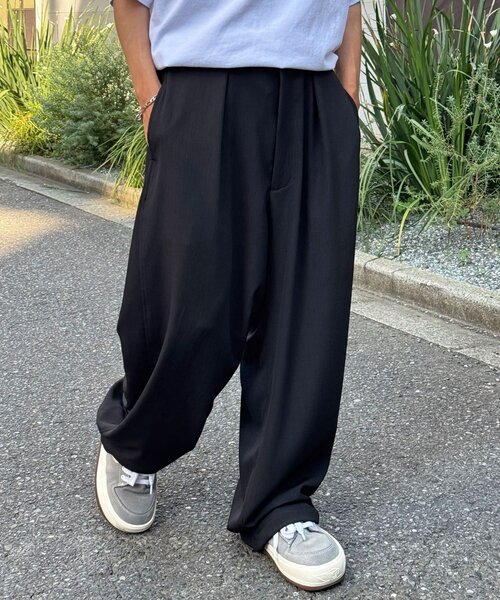 CIAOPANIC(チャオパニック)の「ワイドスラックスパンツ(その他パンツ・メンズ・チャコールグレー/ブラック/ベージュ・LARGE/MEDIUM)」の2枚目の写真