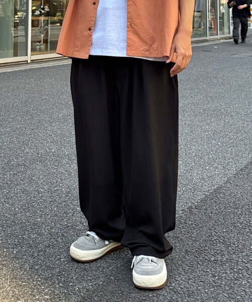 CIAOPANIC(チャオパニック)の「ワイドスラックスパンツ(その他パンツ・メンズ・チャコールグレー/ブラック/ベージュ・LARGE/MEDIUM)」の6枚目の写真