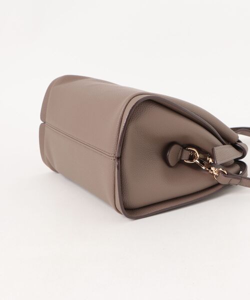 Jewelna Rose(ジュエルナローズ)の「JEWELNA by Jewelna Rose アオリハンドバッグ 16284(トートバッグ・レディース・ブラック/グレイッシュベージュ/ベージュ・FREE)」の5枚目の写真