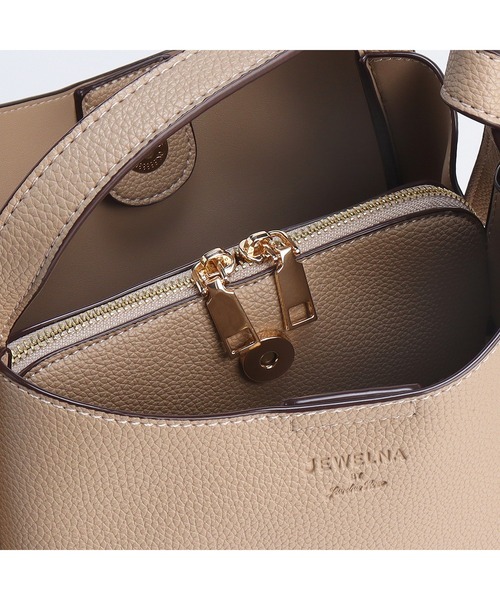 Jewelna Rose(ジュエルナローズ)の「JEWELNA by Jewelna Rose アオリハンドバッグ 16284(トートバッグ・レディース・ブラック/グレイッシュベージュ/ベージュ・FREE)」の6枚目の写真
