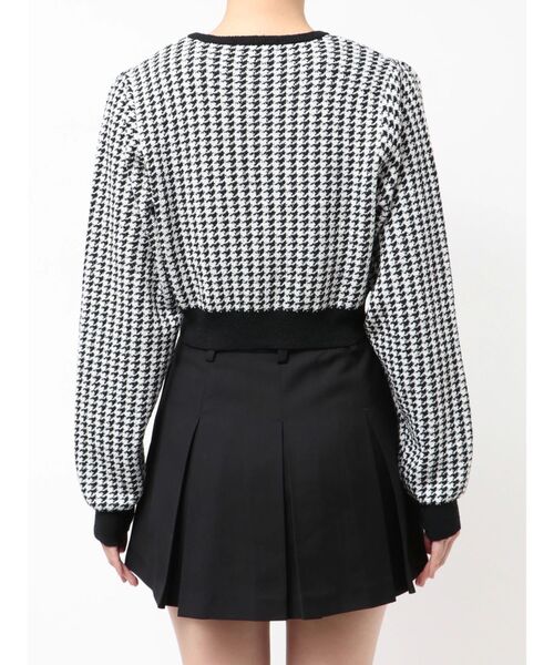 EMODA（エモダ）の「ハウンズトゥースツインニット（ニット/セーター・レディース・グレー/ブラック/ベージュ・FREE）」の14枚目の写真