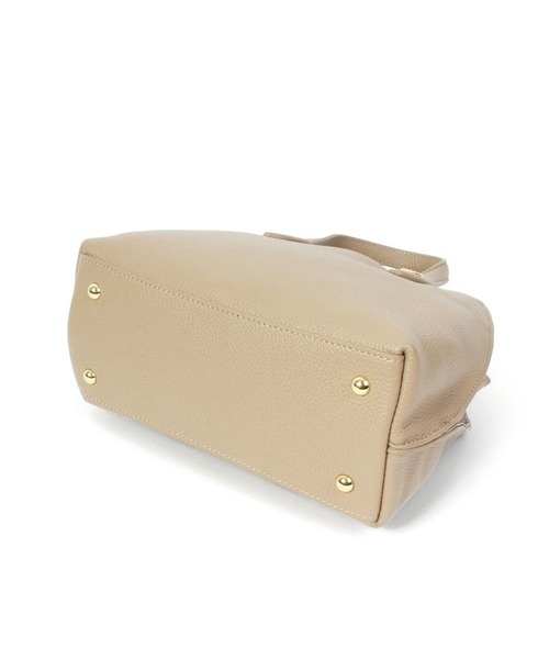 Beau're(ヴュレ)の「【BEAURE】カウレザー ショルダー付 2way ミニボストンバッグ B-25421(ボストンバッグ・レディース・シルバー/ブラック/ベージュ/ブラウン・FREE)」の14枚目の写真