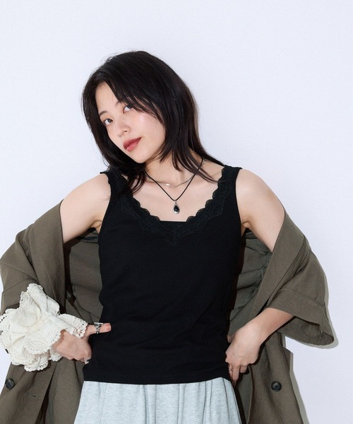 JEANASIS（ジーナシス）の「レーストリムテレコタンク/586048（タンクトップ・レディース・ホワイト/グレー系その他/ブラック・FREE）」の2枚目の写真