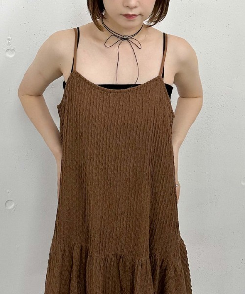 archives（アルシーヴ）の「カットＪＱミニキャミワンピース（ワンピース・レディース・アイボリー/ブラウン/ブラック・MEDIUM）」の9枚目の写真