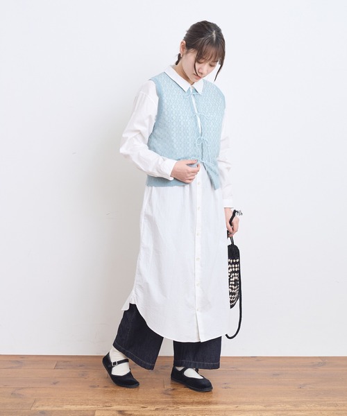 AMBIDEX（アンビデックス）の「幾何学レースジャカード リボンベスト（ベスト・レディース・サックスブルー/ブラック/アイボリー・FREE）」の11枚目の写真