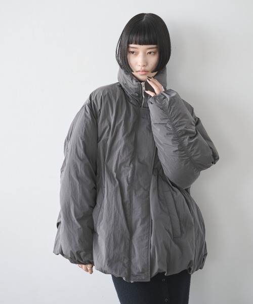 セール】ファイバーダウンバルーンジャケット（ダウンジャケット