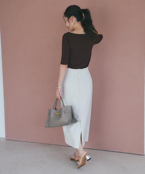 La boutique BonBon（ラブティックボンボン）の「【お上品シルエット】ダブルクロスナロースカート（スカート・レディース・チャコールグレー/オフホワイト/ピンク・38/36/34）」の9枚目の写真