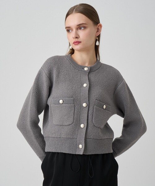 ANAYI（アナイ）の「ウールブークレブルゾン カーディガン（カーディガン/ボレロ・レディース・ブラック/ベージュ/オフホワイト/トップグレー・38/36）」の2枚目の写真