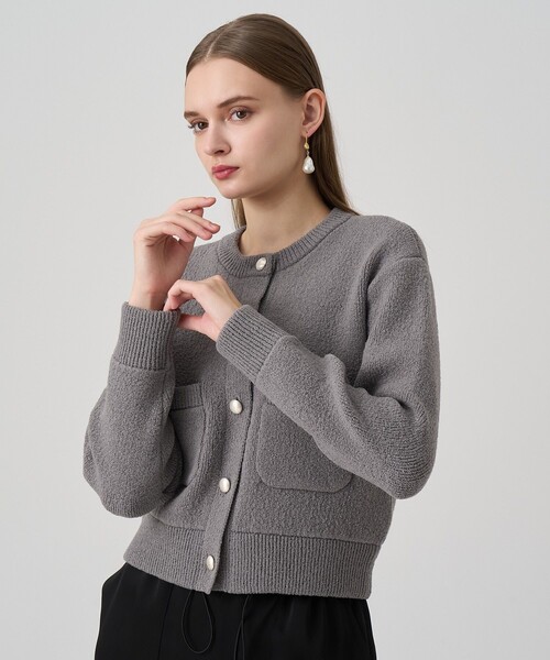 ANAYI（アナイ）の「ウールブークレブルゾン カーディガン（カーディガン/ボレロ・レディース・ブラック/ベージュ/オフホワイト/トップグレー・38/36）」の17枚目の写真