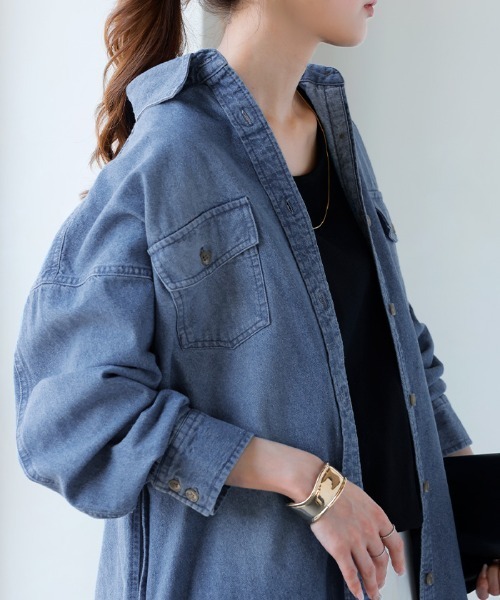 HUG.U(ハグユー)の「デニムシャツワンピース(シャツワンピース・レディース・ネイビー/ブルー・M/L)」の20枚目の写真
