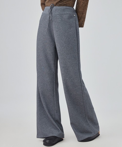 SUWDEE(スーディー)の「straight sweat pants(スウェットパンツ・レディース・ダークグレー/ブラック/グレー・FREE)」の2枚目の写真