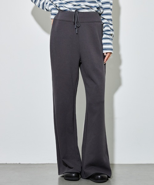 SUWDEE(スーディー)の「straight sweat pants(スウェットパンツ・レディース・ダークグレー/ブラック/グレー・FREE)」の9枚目の写真