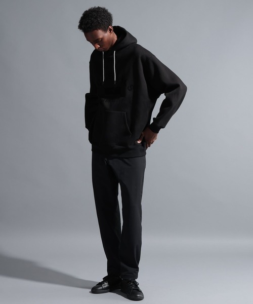 NUMERALS（ヌメラルズ）の「【NUMERALS】起毛スリムイージ－パンツ（その他パンツ・メンズ・ブラック/ネイビー/ベージュ・LARGE/MEDIUM）」の4枚目の写真