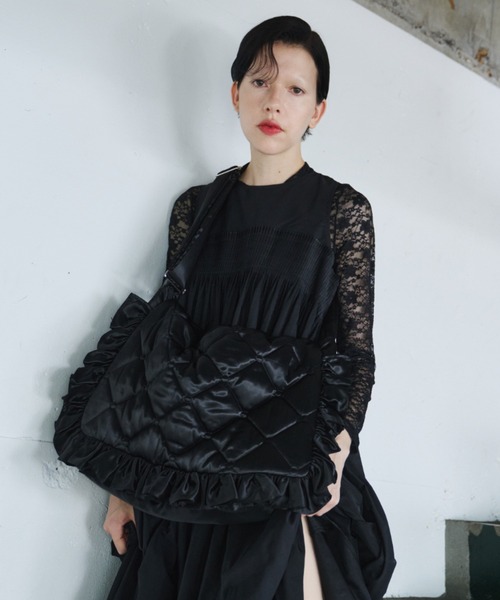 PERNA（ペルナ）の「まくらキルティングショルダーバッグ（ショルダーバッグ・レディース・ブラック/ホワイト・FREE）」の8枚目の写真