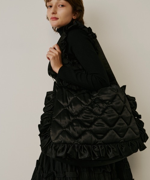 PERNA（ペルナ）の「まくらキルティングショルダーバッグ（ショルダーバッグ・レディース・ブラック/ホワイト・FREE）」の17枚目の写真