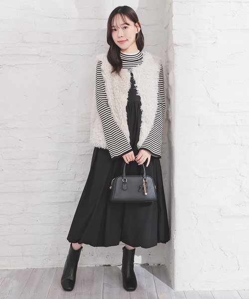 Honeys(ハニーズ)の「バルーンキャミワンピース(ワンピース・レディース・チャコール/ピンクベージュ/ブラック・L/M/S/LL)」の4枚目の写真