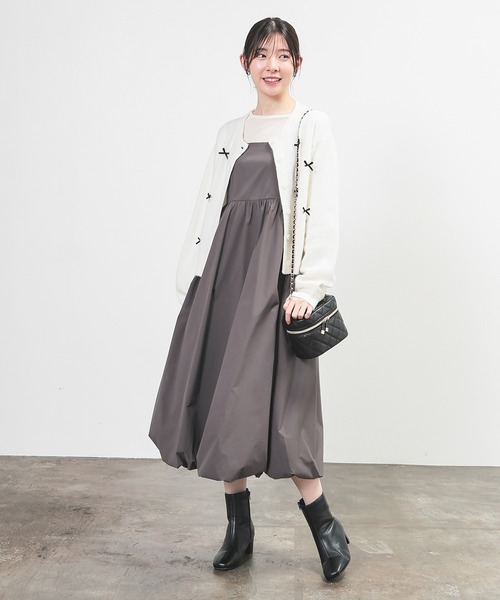 Honeys(ハニーズ)の「バルーンキャミワンピース(ワンピース・レディース・チャコール/ピンクベージュ/ブラック・L/M/S/LL)」の12枚目の写真