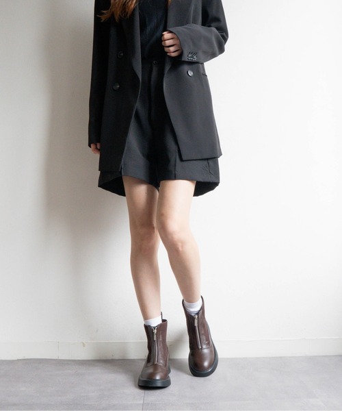 Fabby fabby（ファビィーファビィー）の「サイドニットセンタージップデザインブーツ（ブーツ・レディース・ブラック/ブラウン/シルバー・MEDIUM/LARGE）」の17枚目の写真
