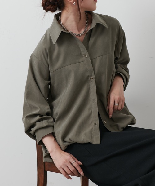 COLONY 2139（コロニートゥーワンスリーナイン）の「バルーンヘムシャツ（シャツ/ブラウス・レディース・オフホワイト/カーキ/ブラウン・FREE）」の3枚目の写真