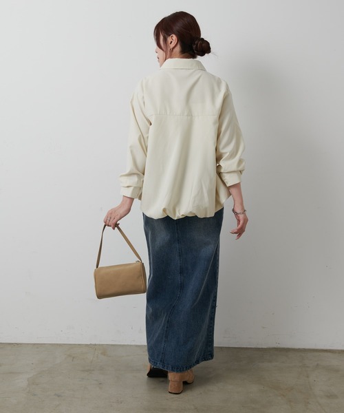 COLONY 2139（コロニートゥーワンスリーナイン）の「バルーンヘムシャツ（シャツ/ブラウス・レディース・オフホワイト/カーキ/ブラウン・FREE）」の6枚目の写真