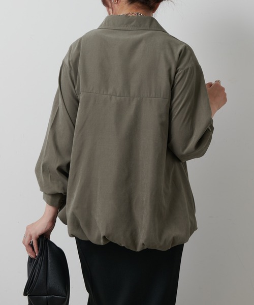 COLONY 2139（コロニートゥーワンスリーナイン）の「バルーンヘムシャツ（シャツ/ブラウス・レディース・オフホワイト/カーキ/ブラウン・FREE）」の18枚目の写真