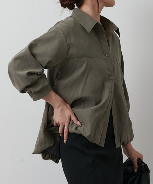 COLONY 2139（コロニートゥーワンスリーナイン）の「バルーンヘムシャツ（シャツ/ブラウス・レディース・オフホワイト/カーキ/ブラウン・FREE）」の19枚目の写真