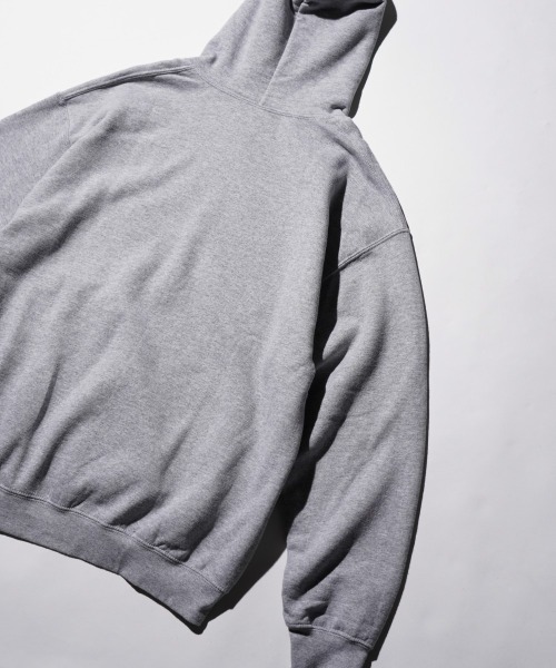 THRIFTY LOOK(スリフティールック)の「THRIFTY LOOK / スリフティールック THRIFTY "KFC COLLEGIATE" HOODIE ケンタッキー ユーズド加工 企業ロゴ プルオーバーパーカー(パーカー・メンズ・グレー・MEDIUM/LARGE/X-LARGE/XX-LARGE)」の7枚目の写真
