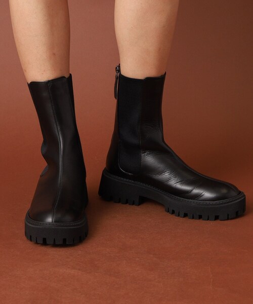 Dhyana（ディアーナ）の「Dhyana．（ディアナドット） バックファスナー チェルシーブーツ（ブーツ・レディース・ブラック・55/75/65）」の10枚目の写真