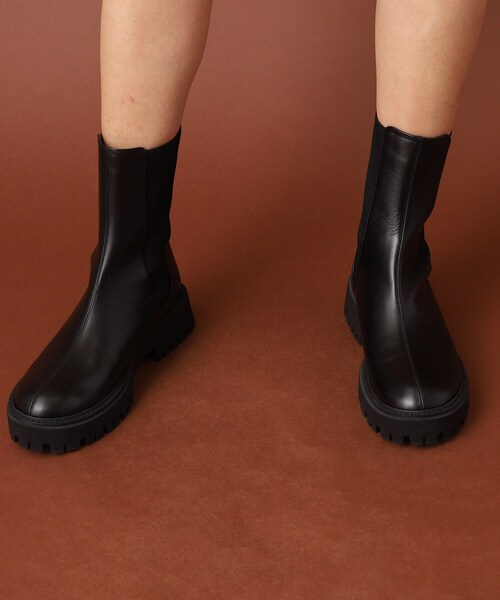 Dhyana（ディアーナ）の「Dhyana．（ディアナドット） バックファスナー チェルシーブーツ（ブーツ・レディース・ブラック・55/75/65）」の12枚目の写真