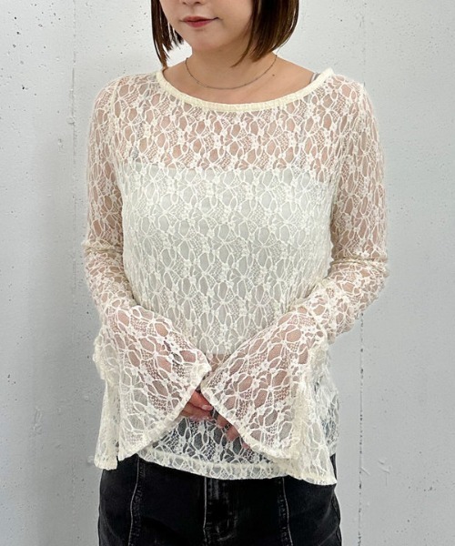 archives(アルシーヴ)の「カットレースフレアスリーブTOPS(Tシャツ/カットソー・レディース・アイボリー/ブラック/ブラウン・MEDIUM)」の2枚目の写真