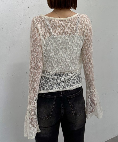 archives(アルシーヴ)の「カットレースフレアスリーブTOPS(Tシャツ/カットソー・レディース・アイボリー/ブラック/ブラウン・MEDIUM)」の6枚目の写真