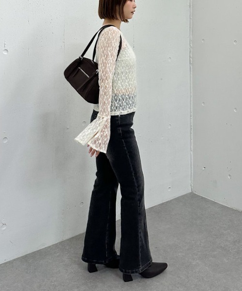 archives(アルシーヴ)の「カットレースフレアスリーブTOPS(Tシャツ/カットソー・レディース・アイボリー/ブラック/ブラウン・MEDIUM)」の9枚目の写真